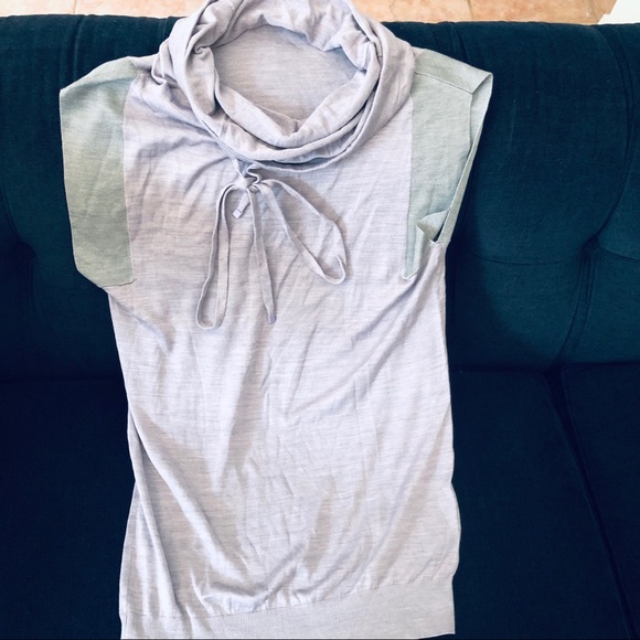 Marc Jacobs unique silk top - Picture 2 of 3